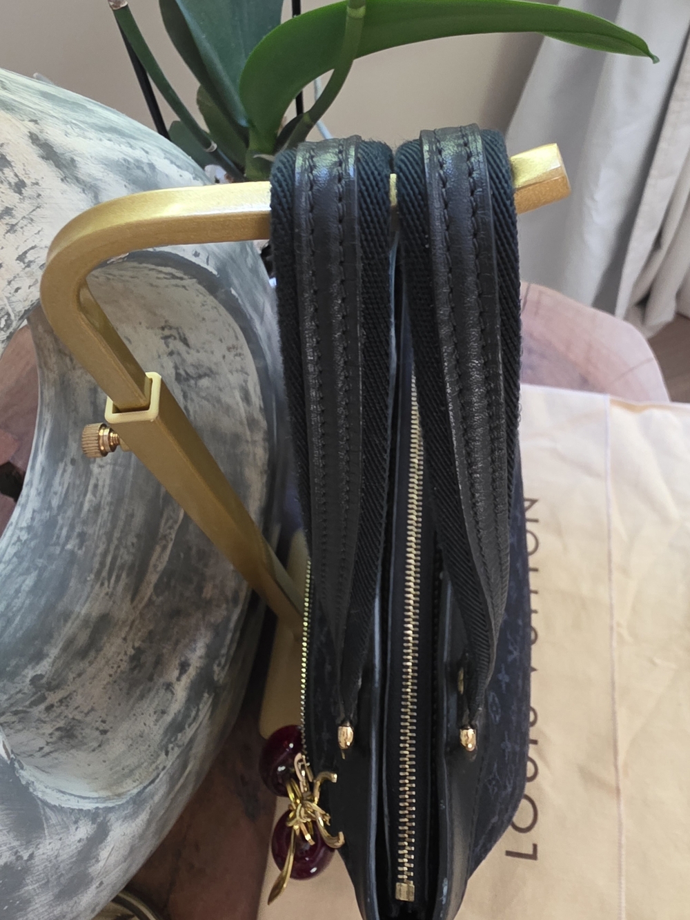 Louis Vuitton Mini Lucille PM Monogram Navy Shoulder Bag Vintage - Picture 5 of 13